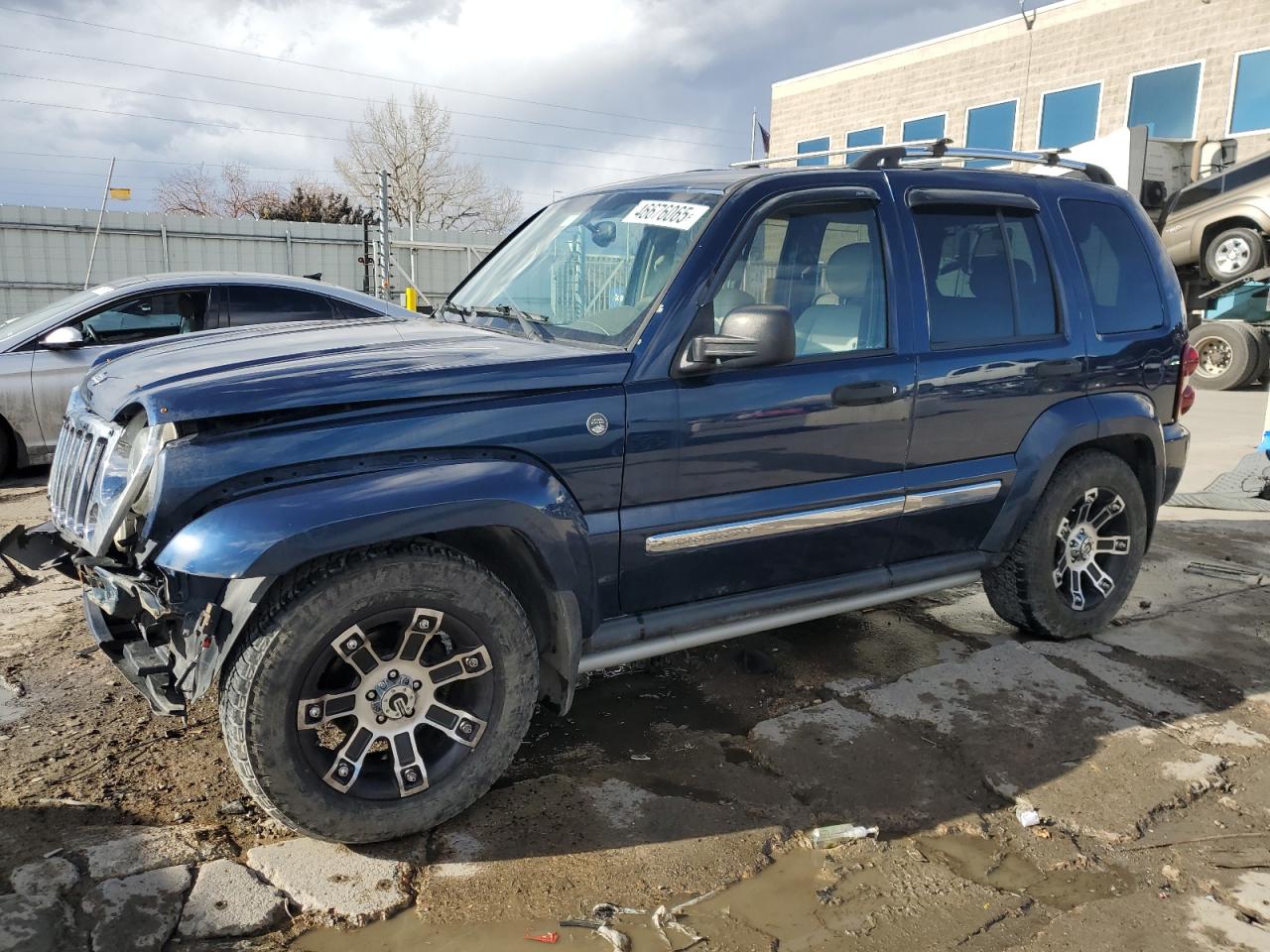 JEEP LIBERTY LI 2005