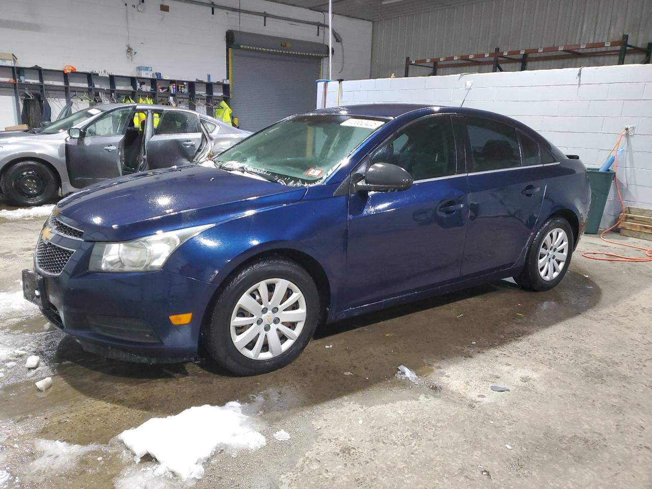 CHEVROLET CRUZE LS 2011