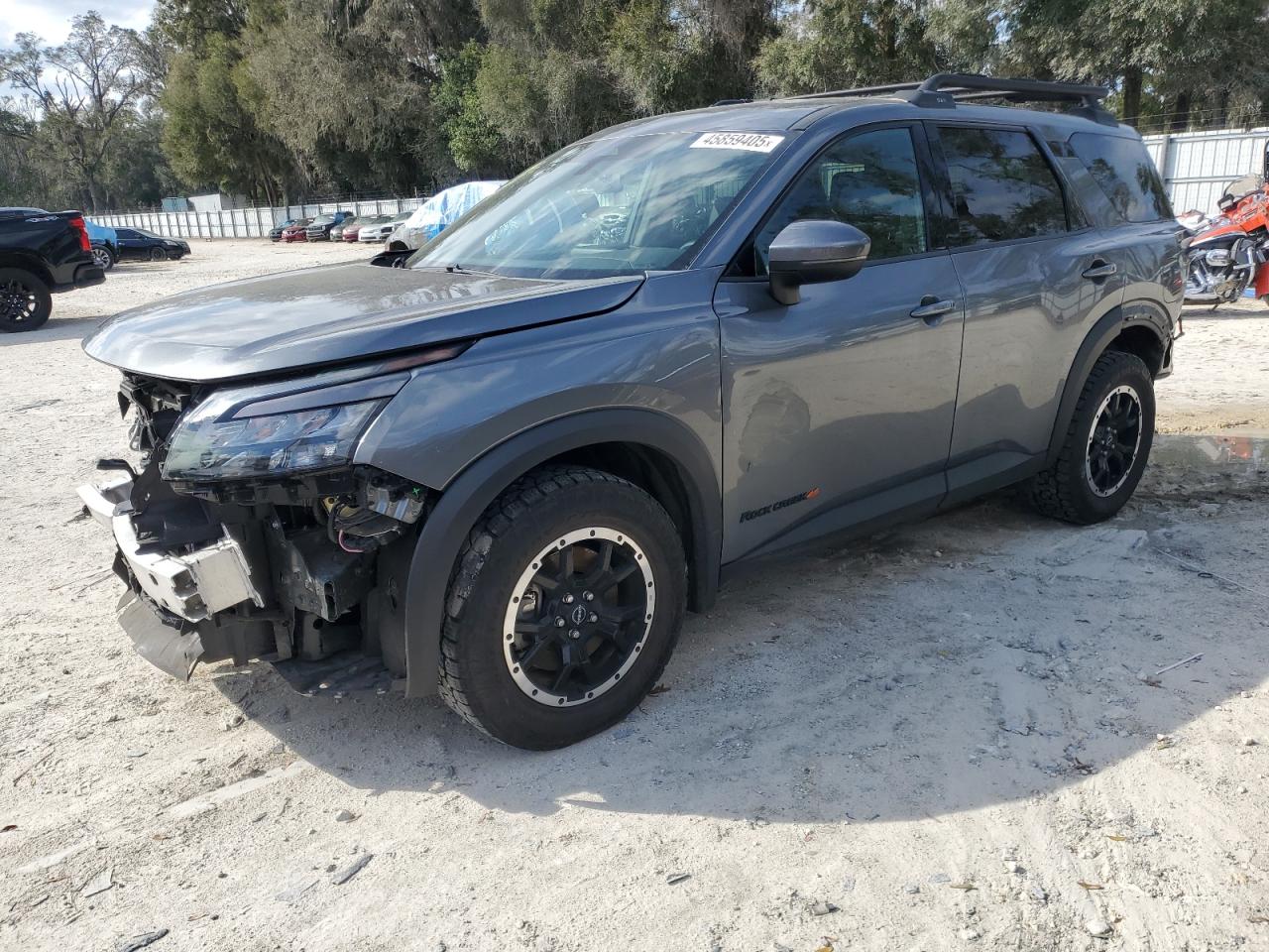 NISSAN PATHFINDER 2023