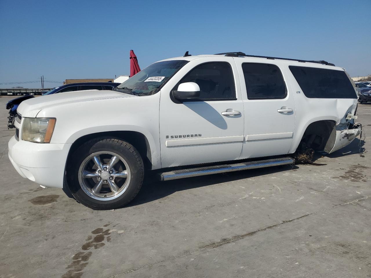 CHEVROLET SUBURBAN K 2007