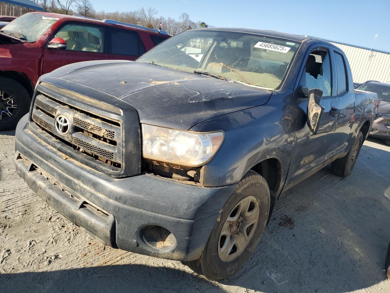 TOYOTA TUNDRA DOU 2013