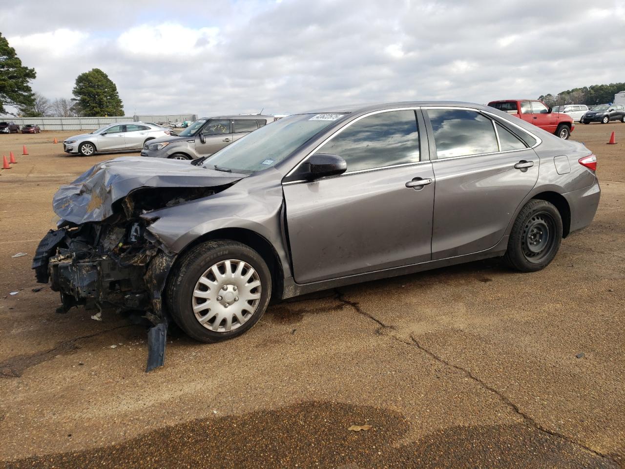 TOYOTA CAMRY LE 2017
