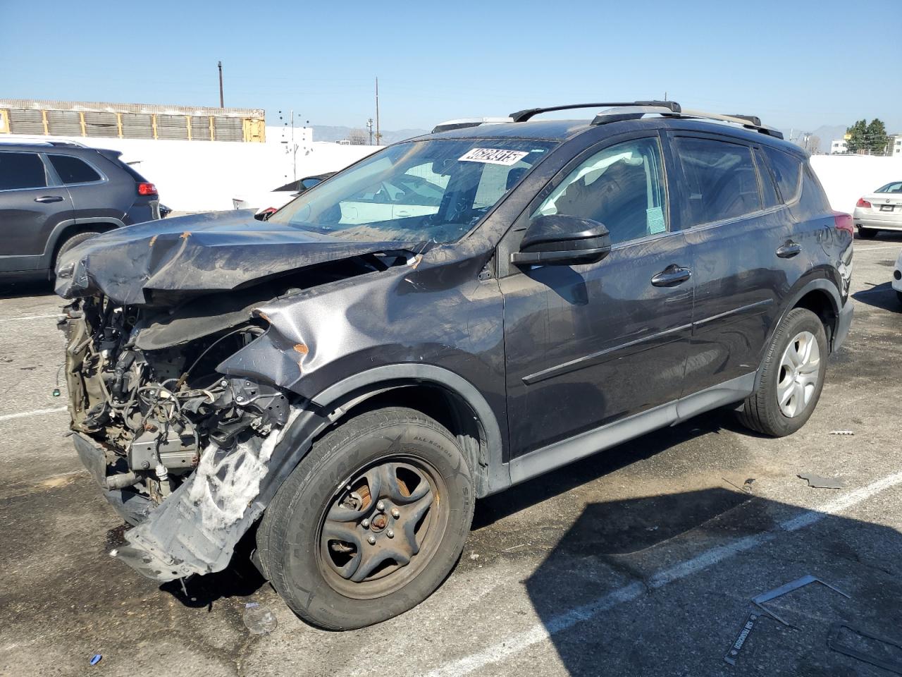 TOYOTA RAV4 LE 2015