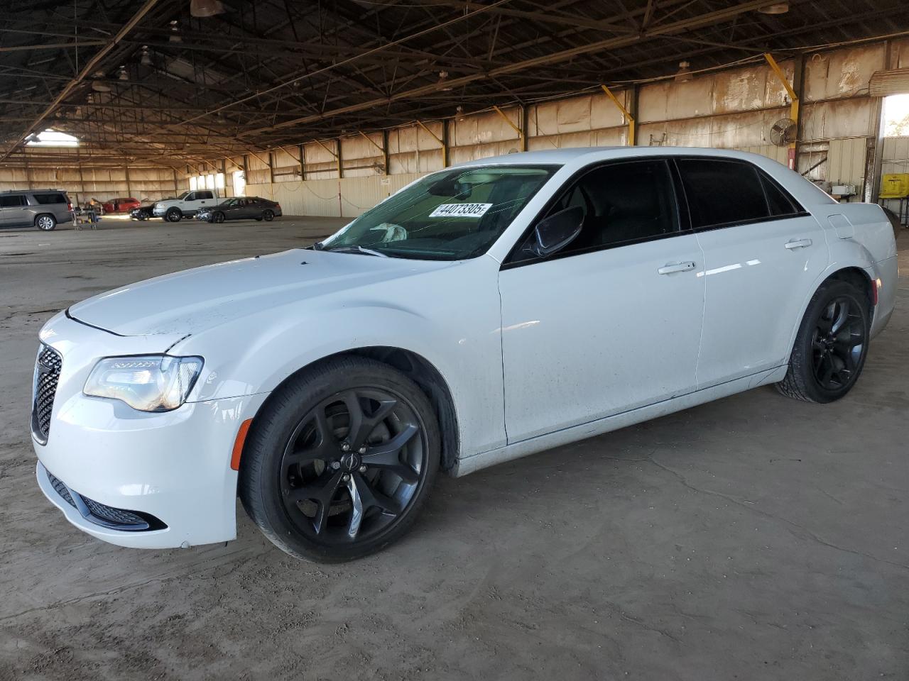CHRYSLER 300 TOURIN 2021