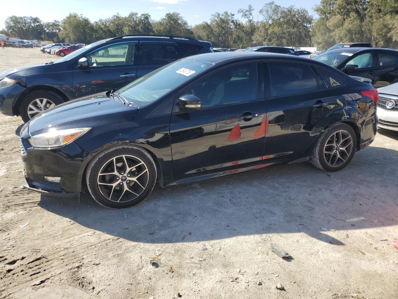 FORD FOCUS SE 2016