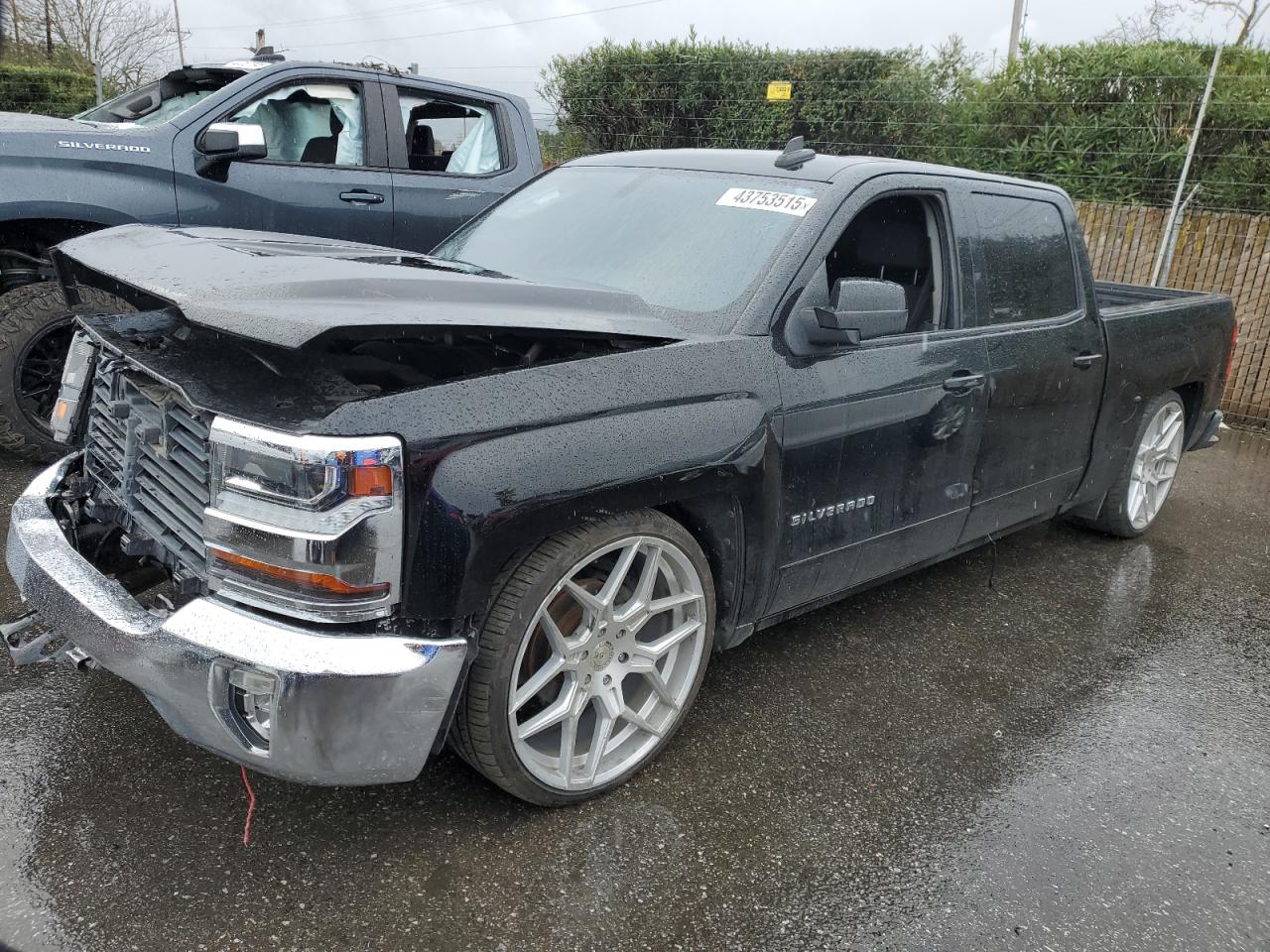 CHEVROLET SILVERADO 2017