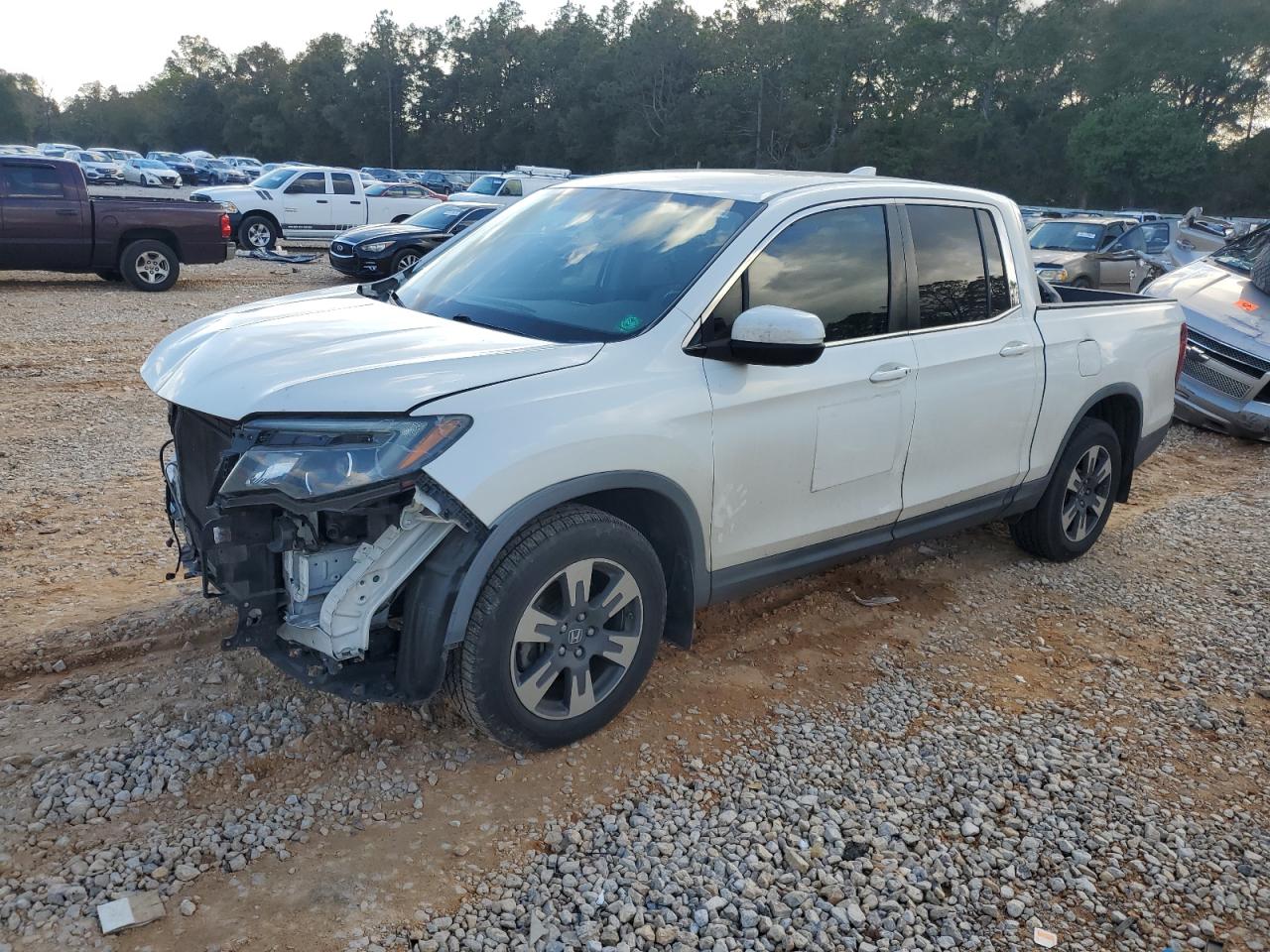 HONDA RIDGELINE 2017