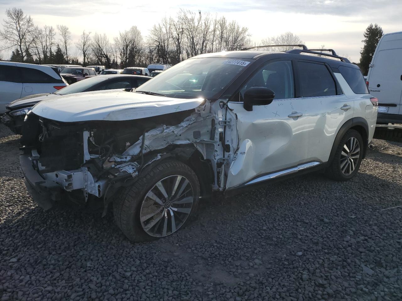 NISSAN PATHFINDER 2022