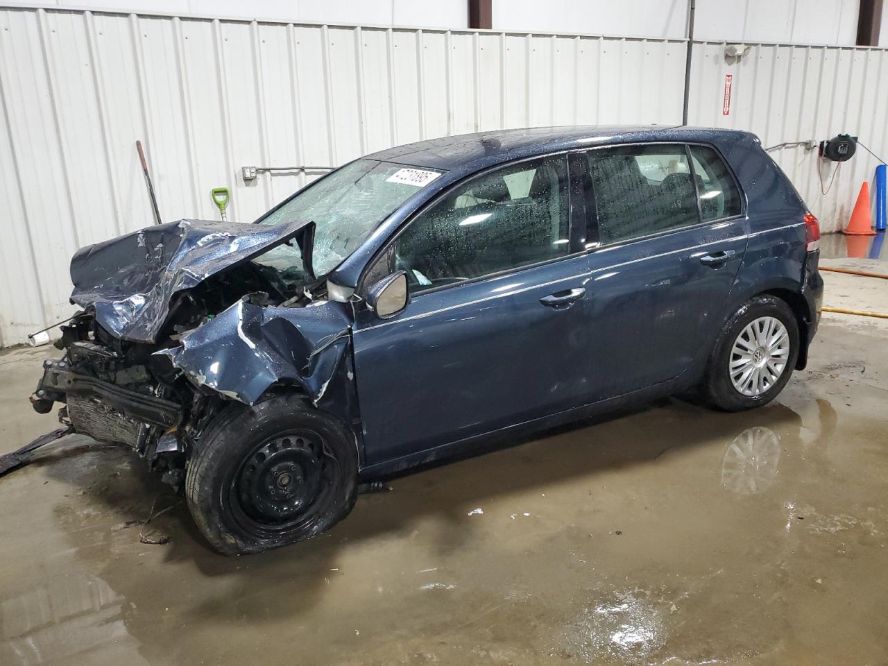 VOLKSWAGEN GOLF 2013