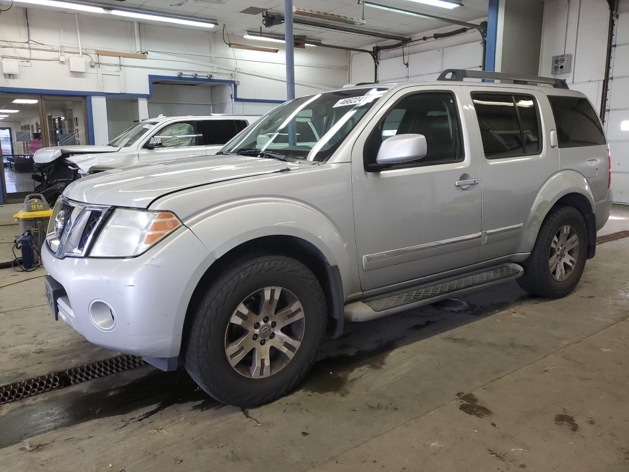 NISSAN PATHFINDER 2012
