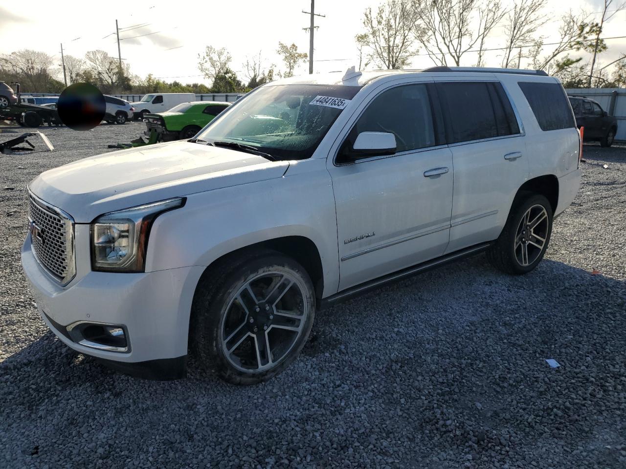 GMC YUKON DENA 2017