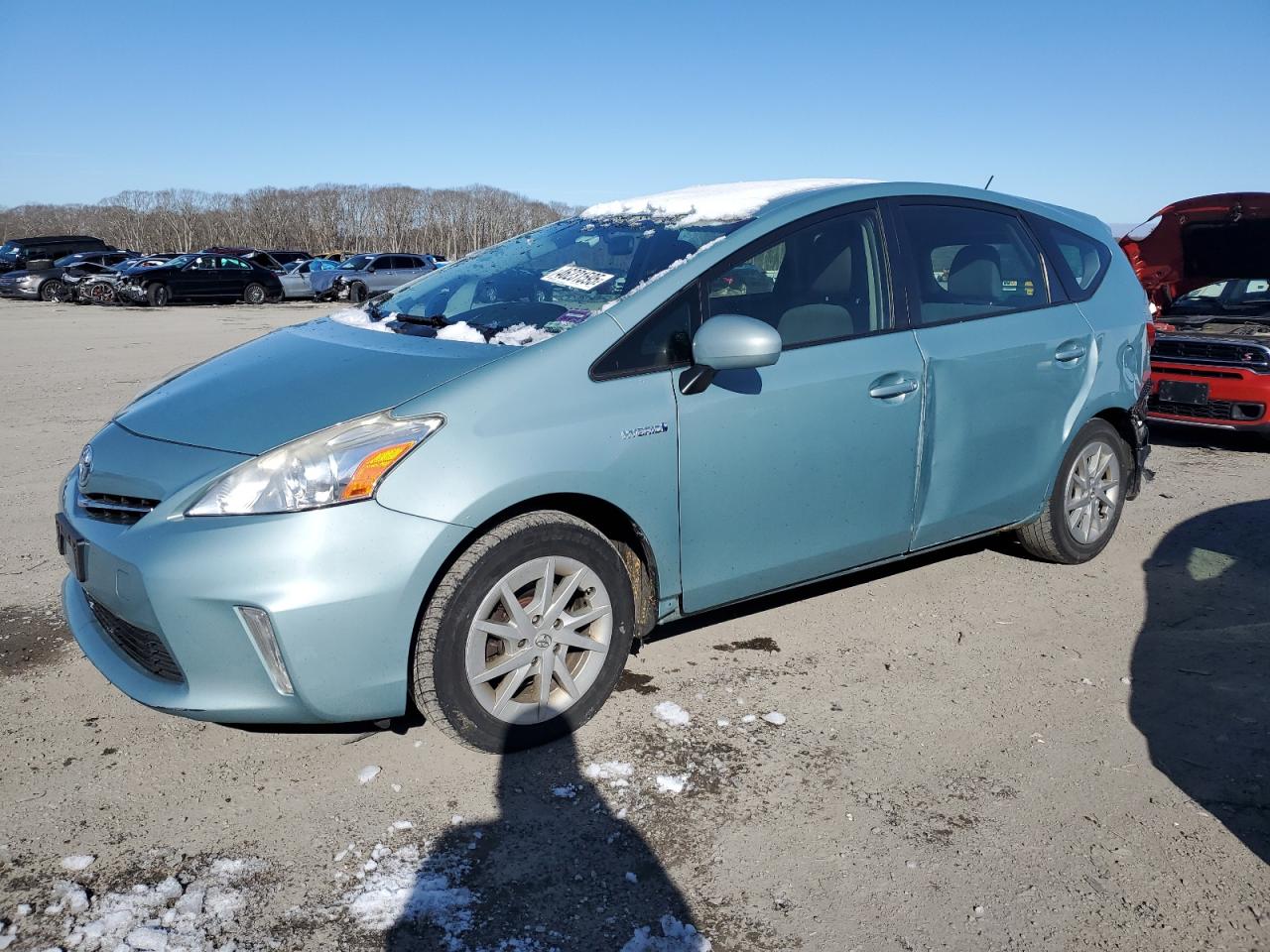 TOYOTA PRIUS V 2013