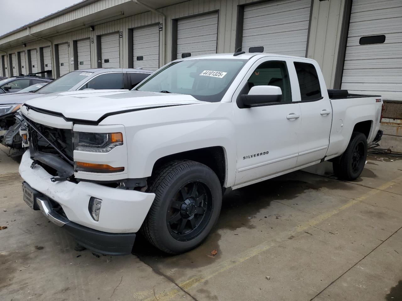 CHEVROLET SILVERADO 2017