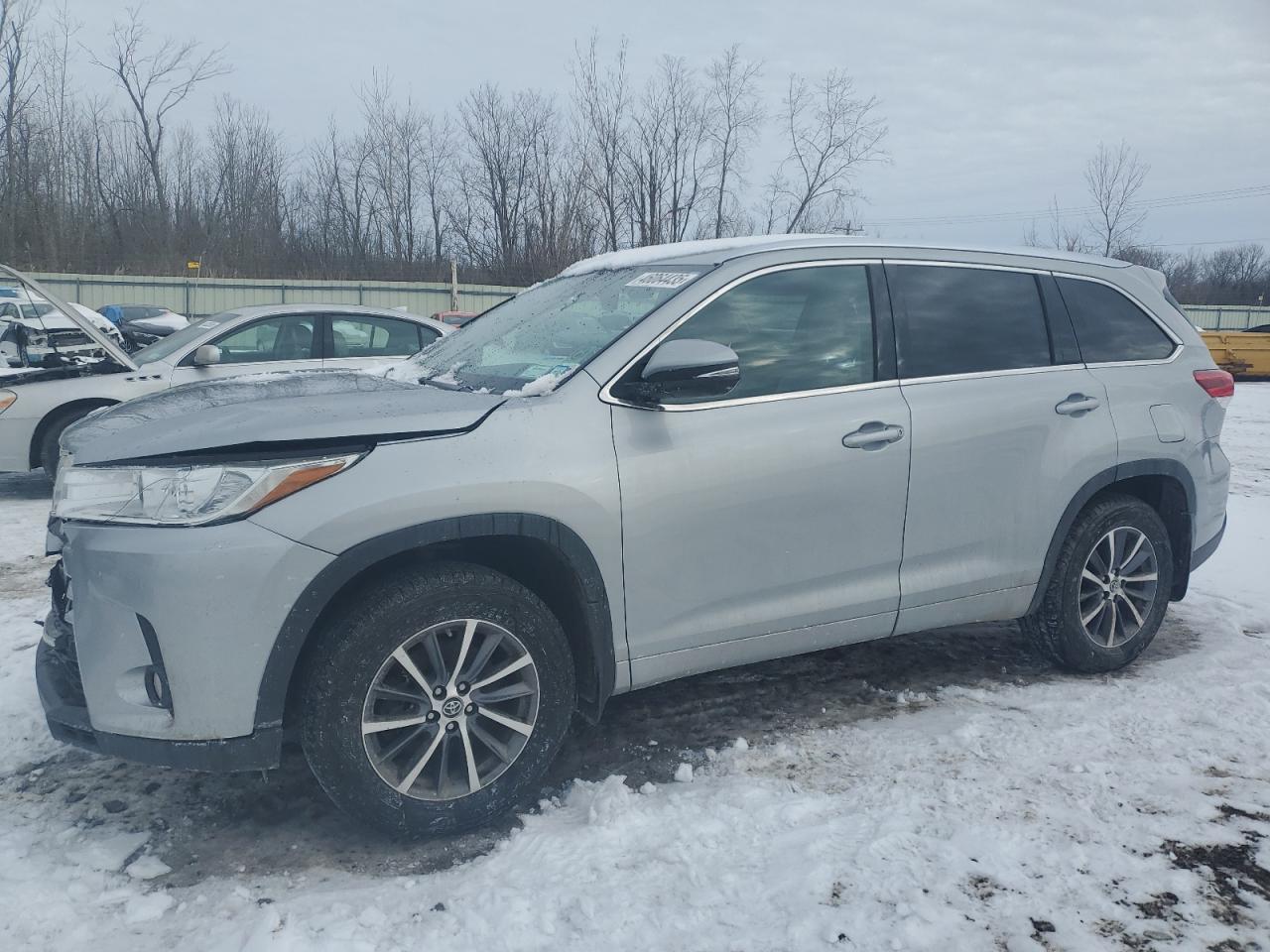 TOYOTA HIGHLANDER 2017
