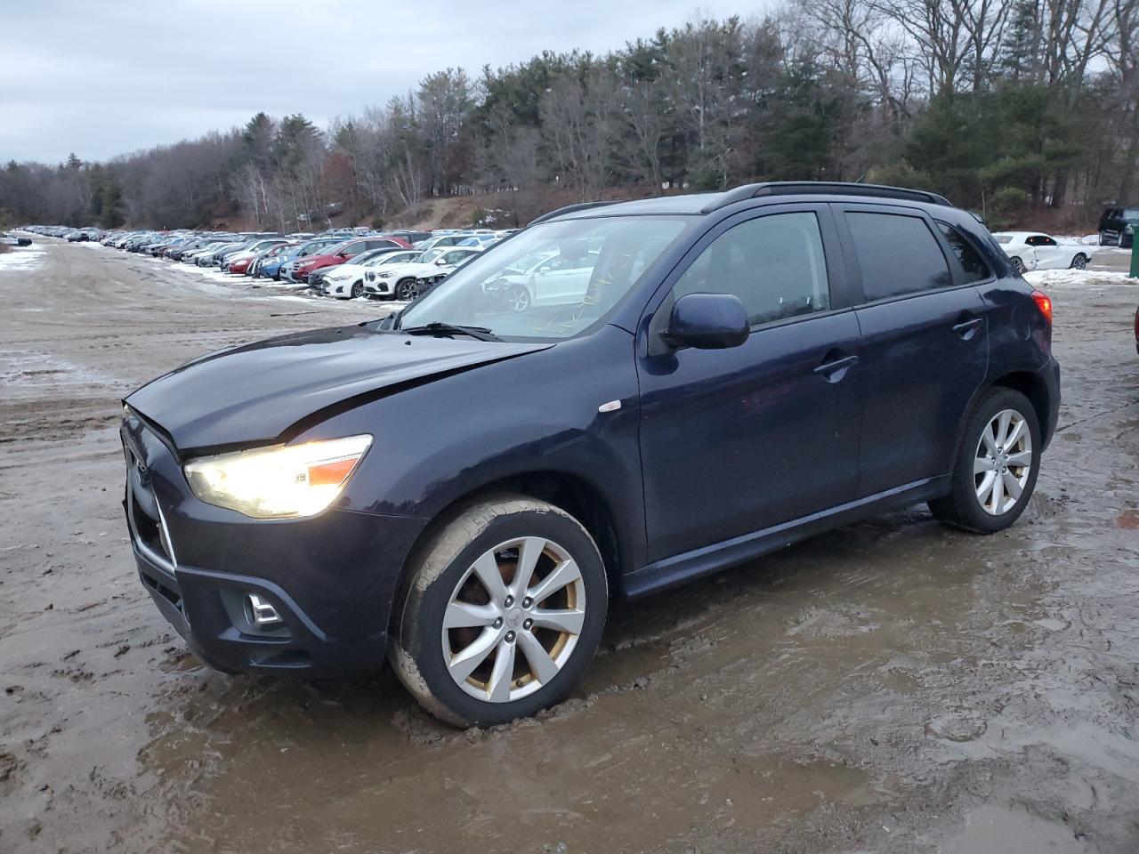 MITSUBISHI OUTLANDER 2012