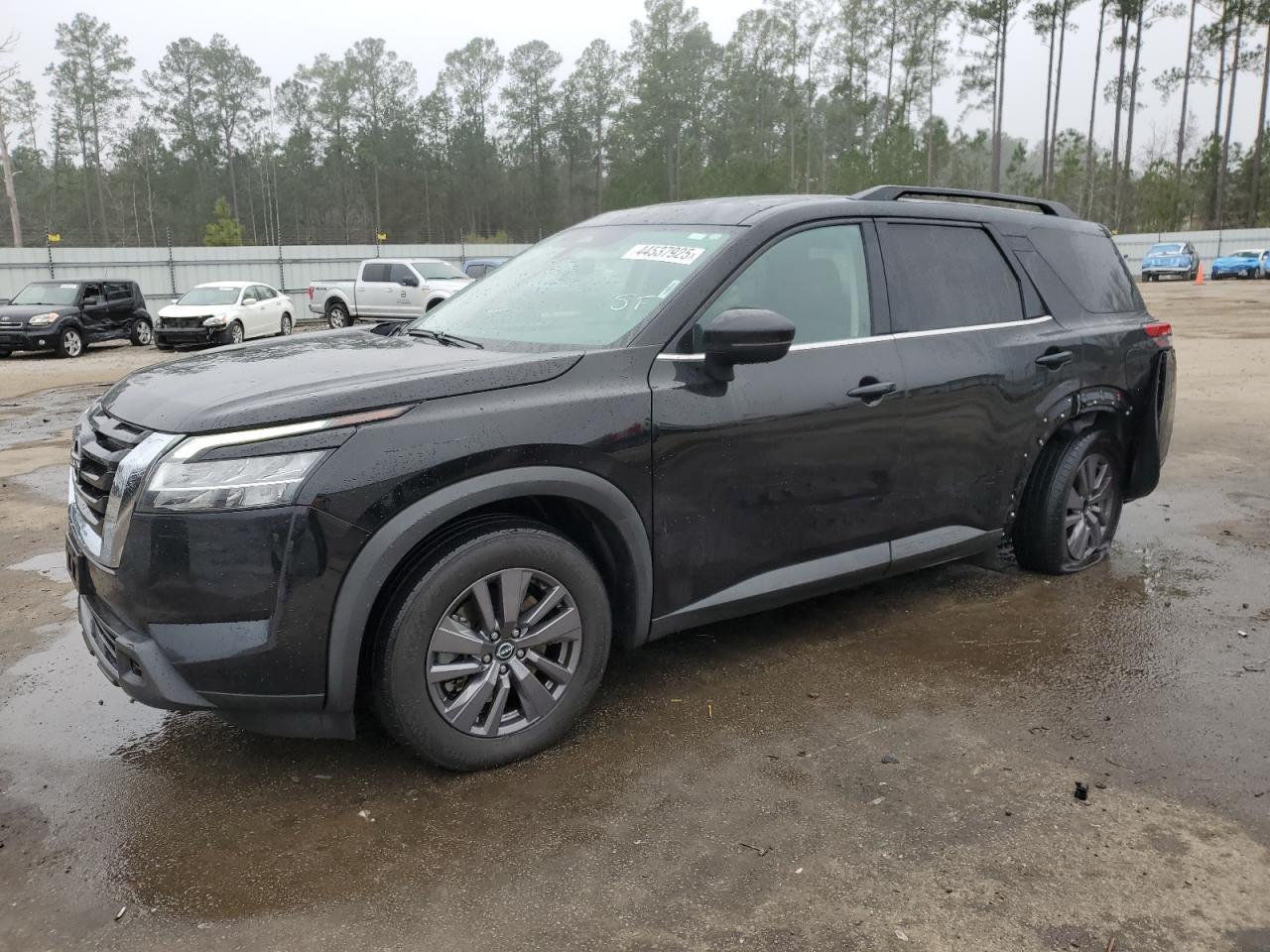 NISSAN PATHFINDER 2022