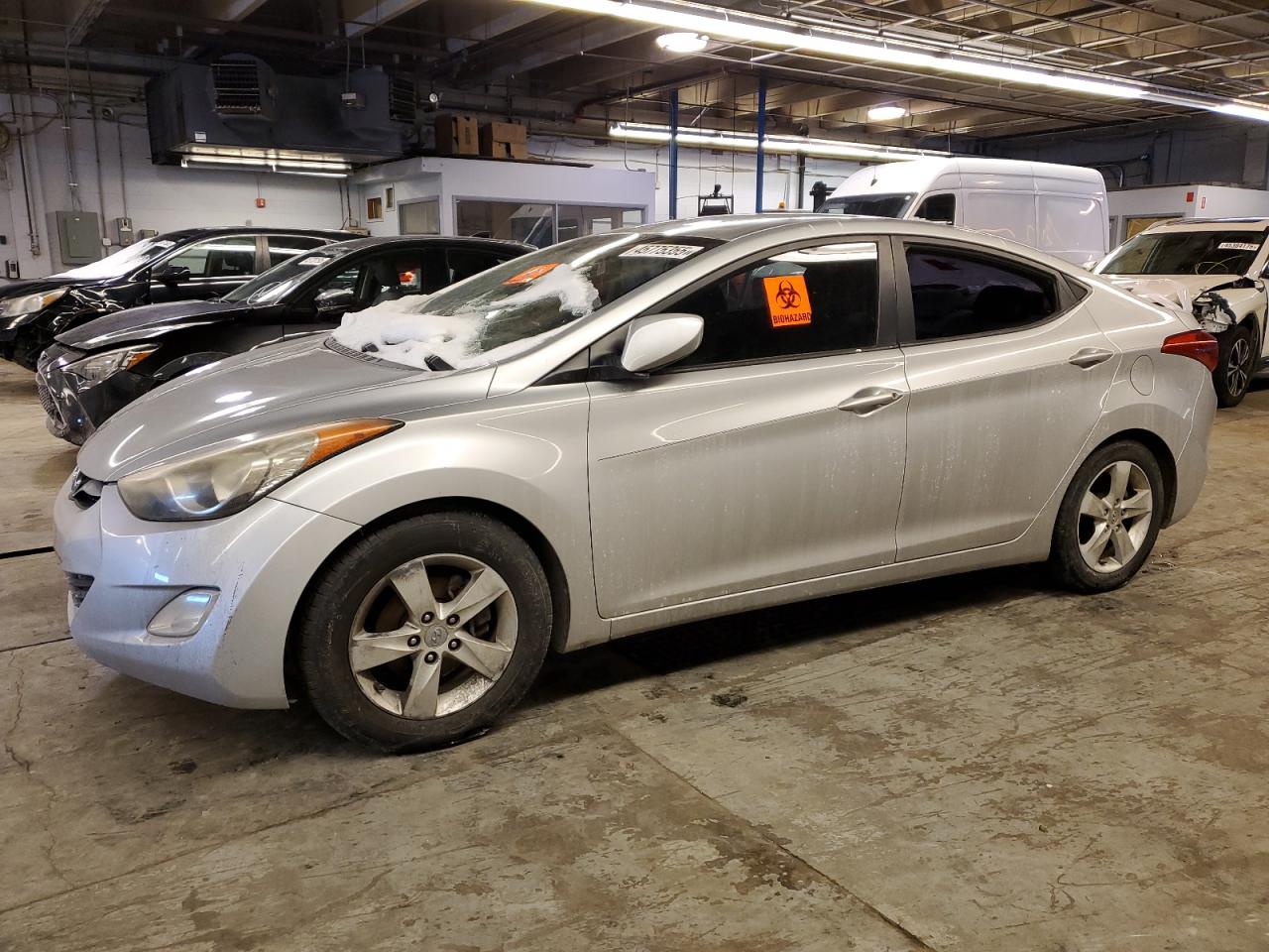 HYUNDAI ELANTRA GL 2012