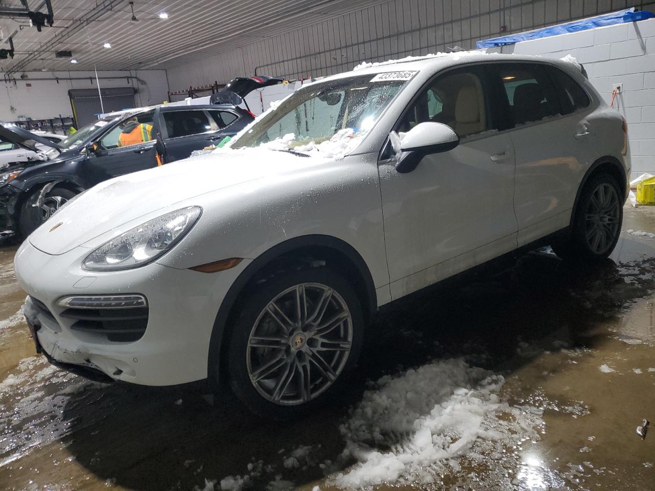 PORSCHE CAYENNE S 2014