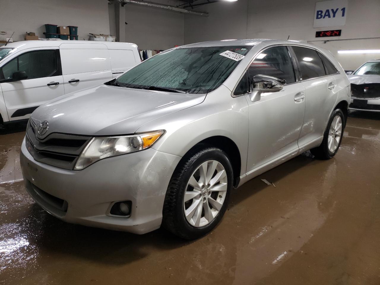 TOYOTA VENZA LE 2013