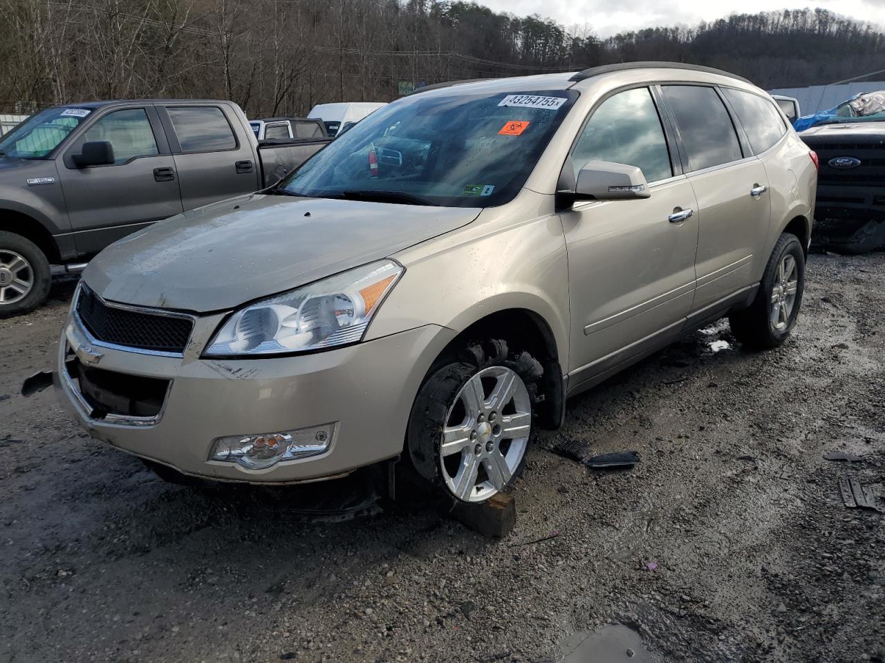 CHEVROLET TRAVERSE L 2011