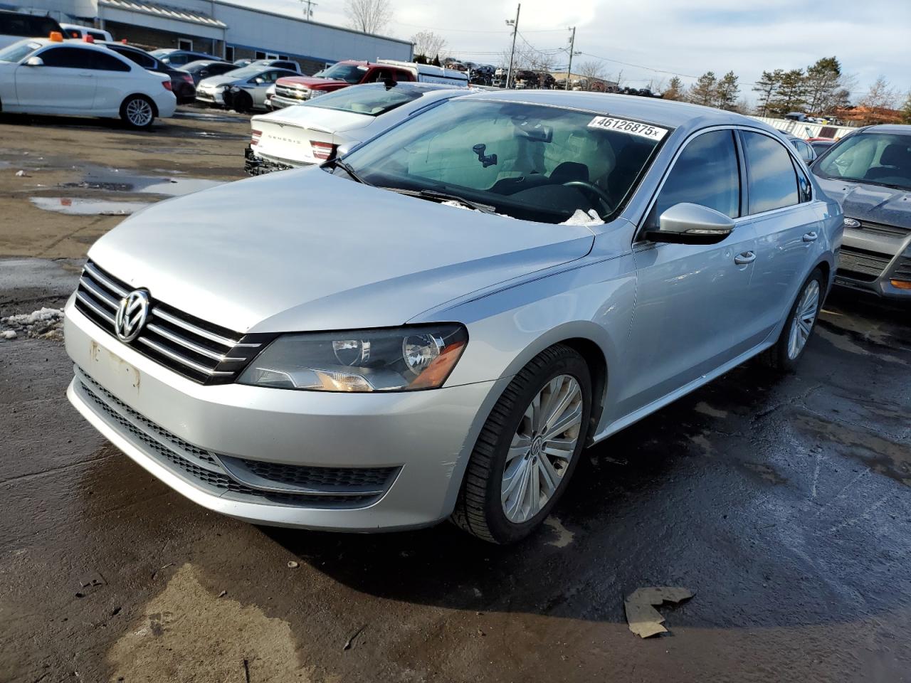 VOLKSWAGEN PASSAT SE 2012