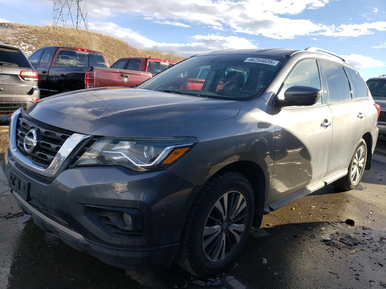 NISSAN PATHFINDER 2017