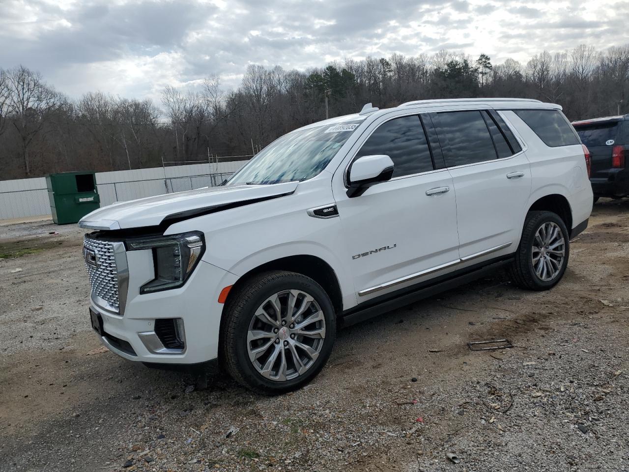 GMC YUKON DENA 2021