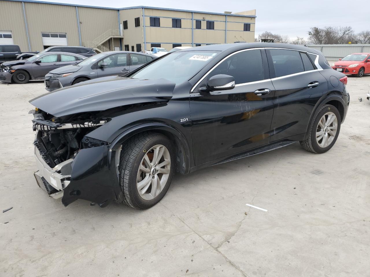 INFINITI QX30 BASE 2018