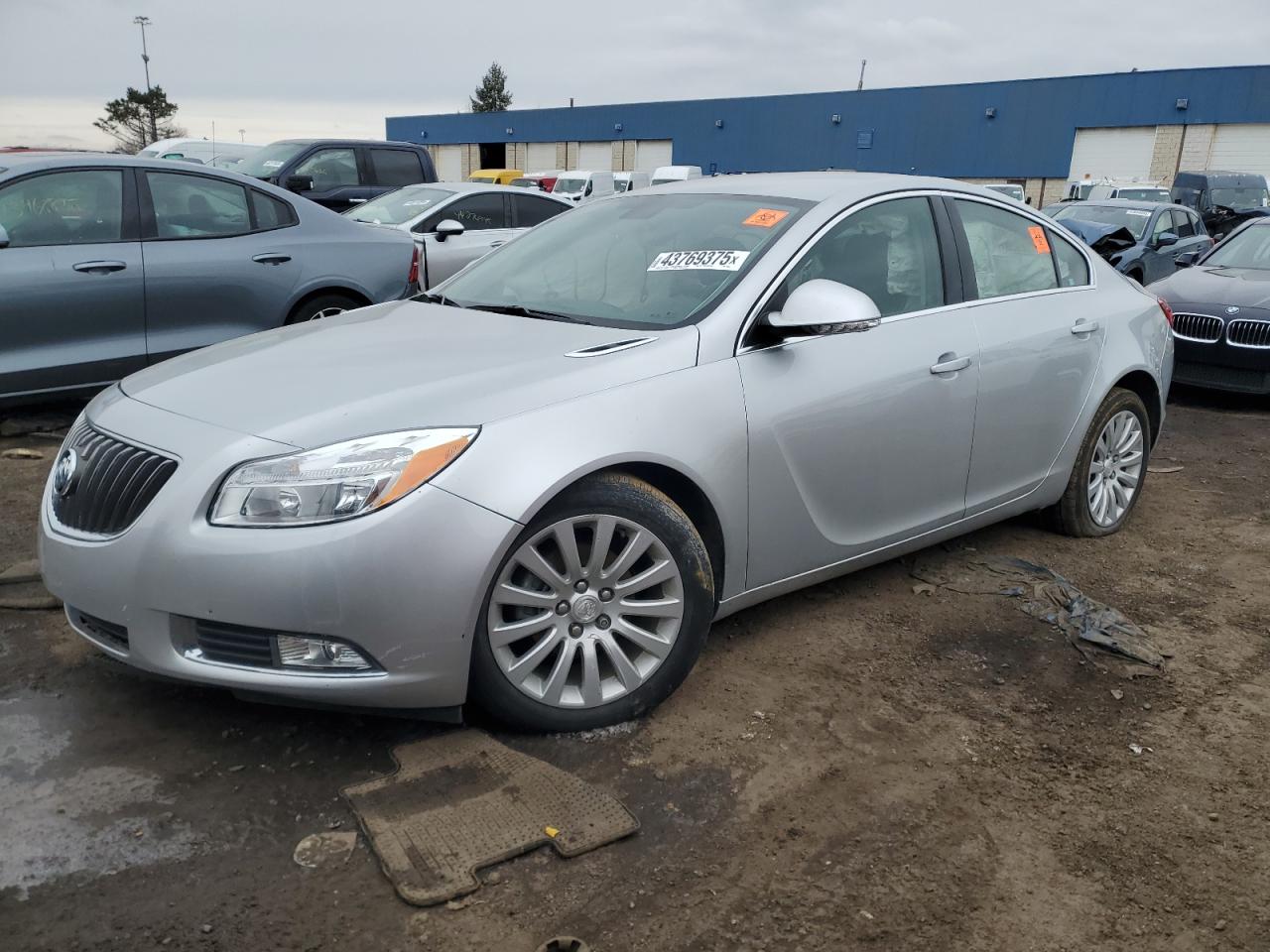 BUICK REGAL 2012