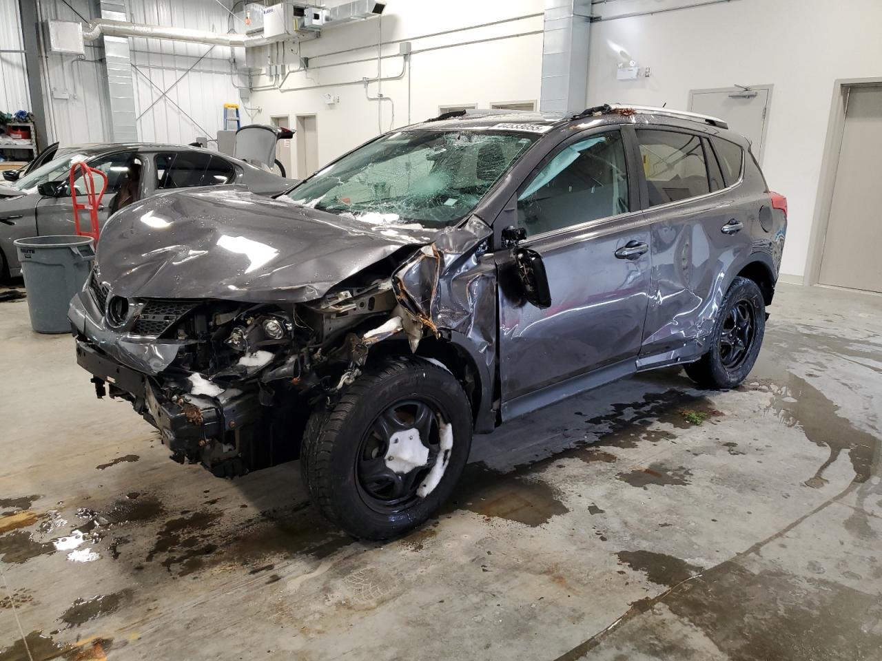 TOYOTA RAV4 LE 2015