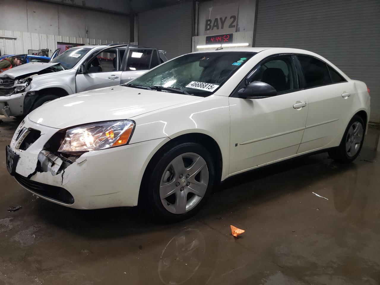 PONTIAC G6 BASE 2008