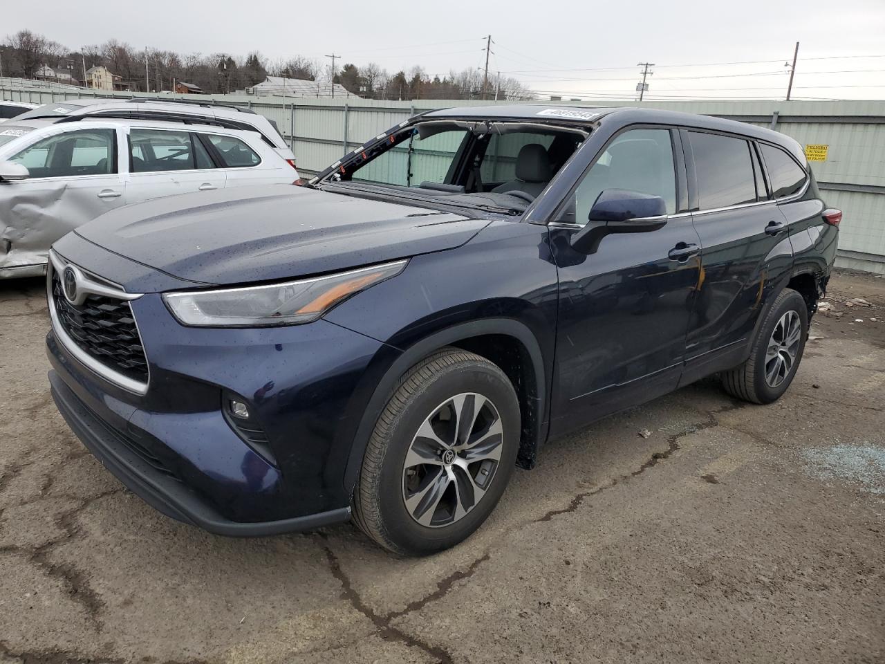 TOYOTA HIGHLANDER 2022