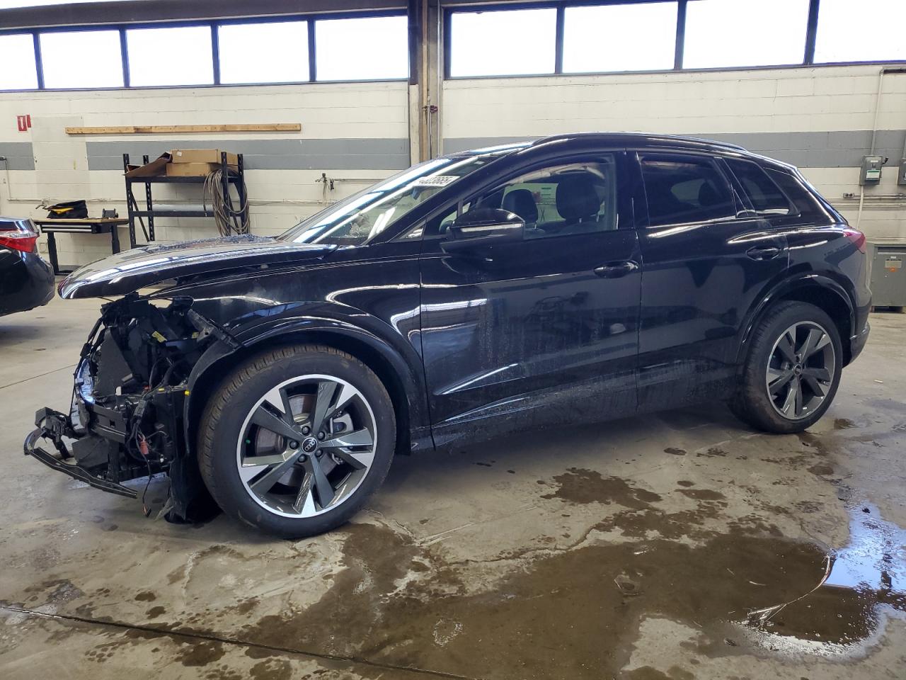 AUDI Q4 E-TRON 2024