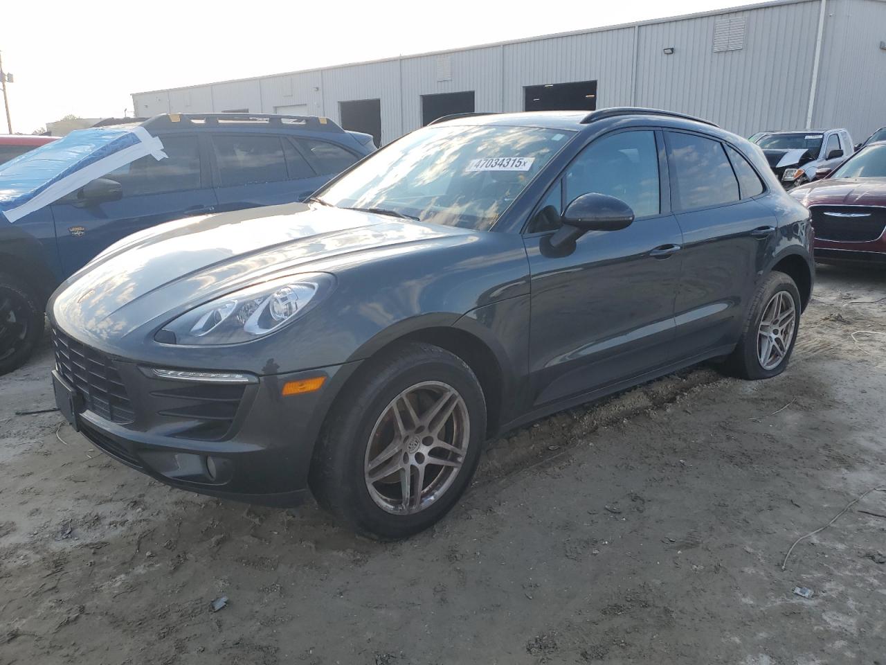 PORSCHE MACAN 2018