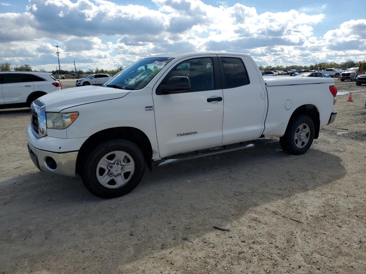 TOYOTA TUNDRA DOU 2008