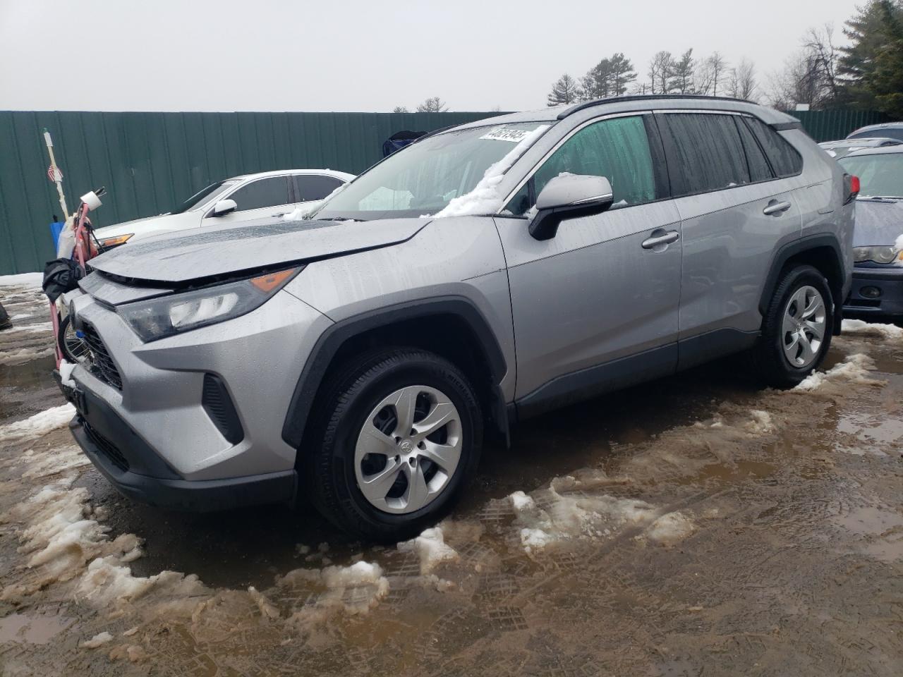 TOYOTA RAV4 LE 2021