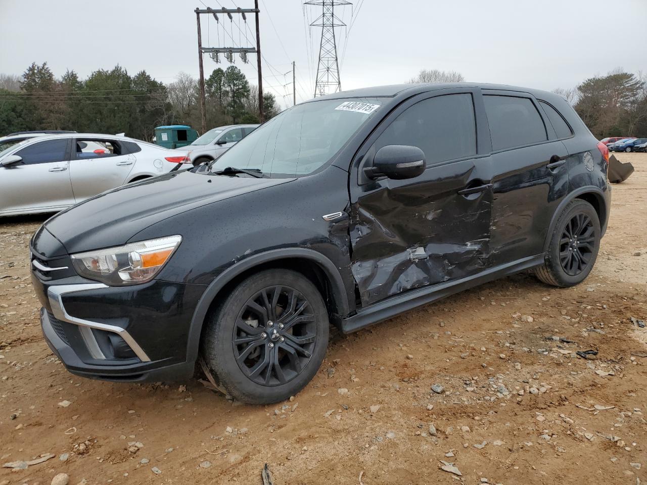 MITSUBISHI OUTLANDER 2018