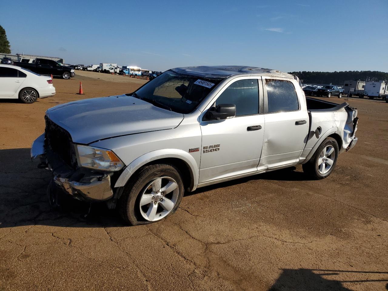 RAM 1500 SLT 2015