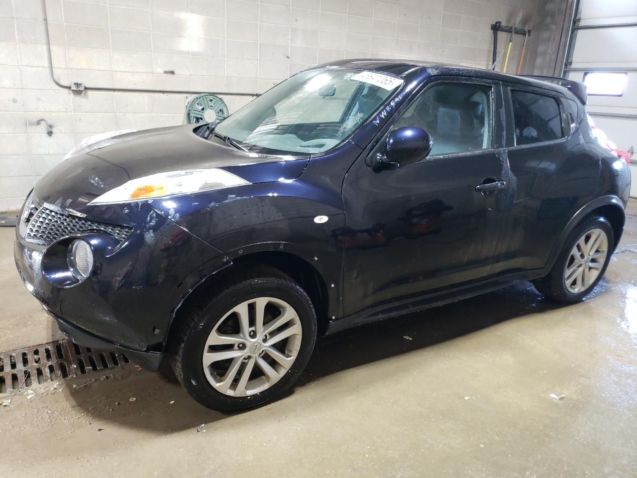 NISSAN JUKE S 2011