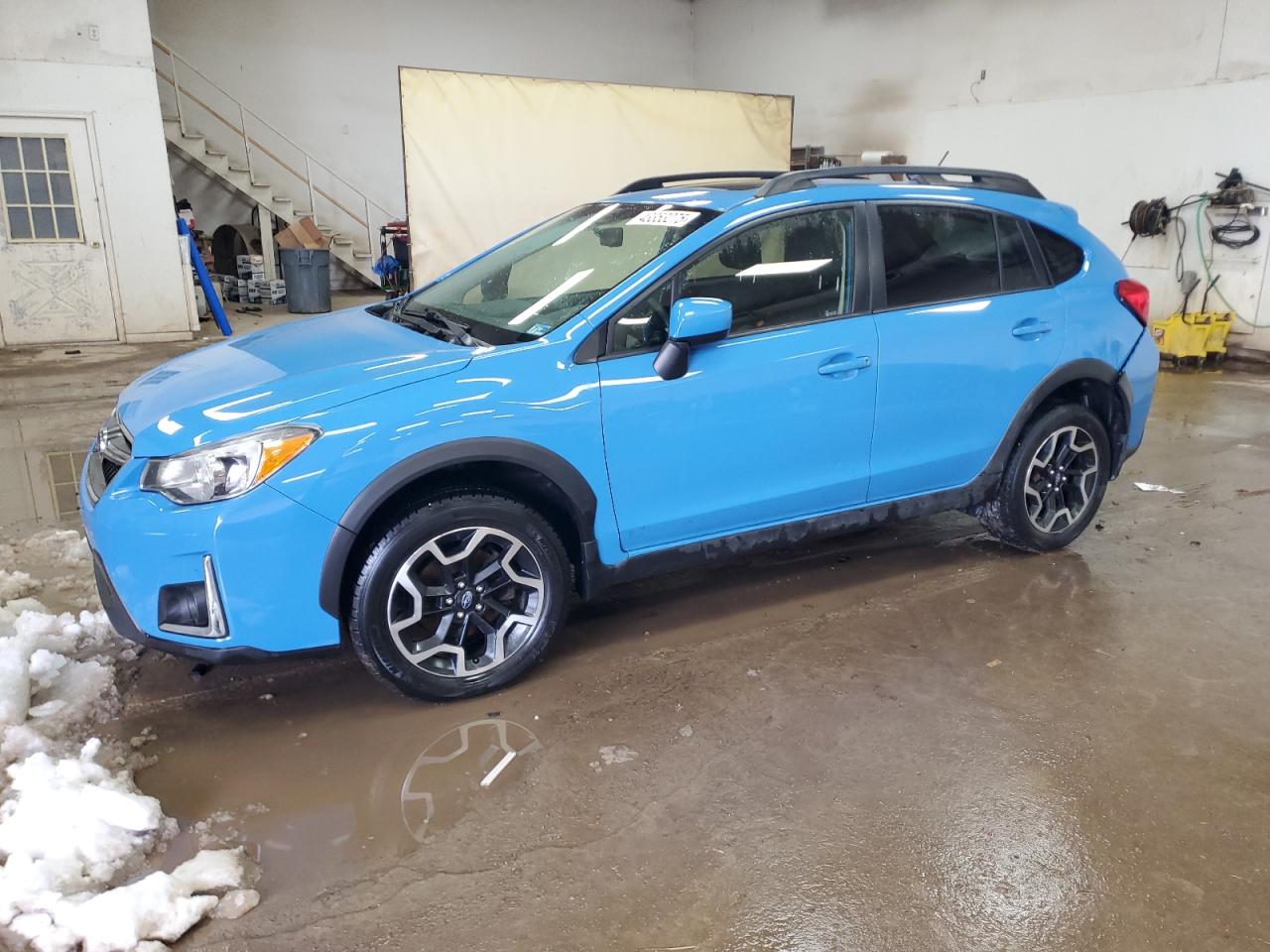 SUBARU CROSSTREK 2017