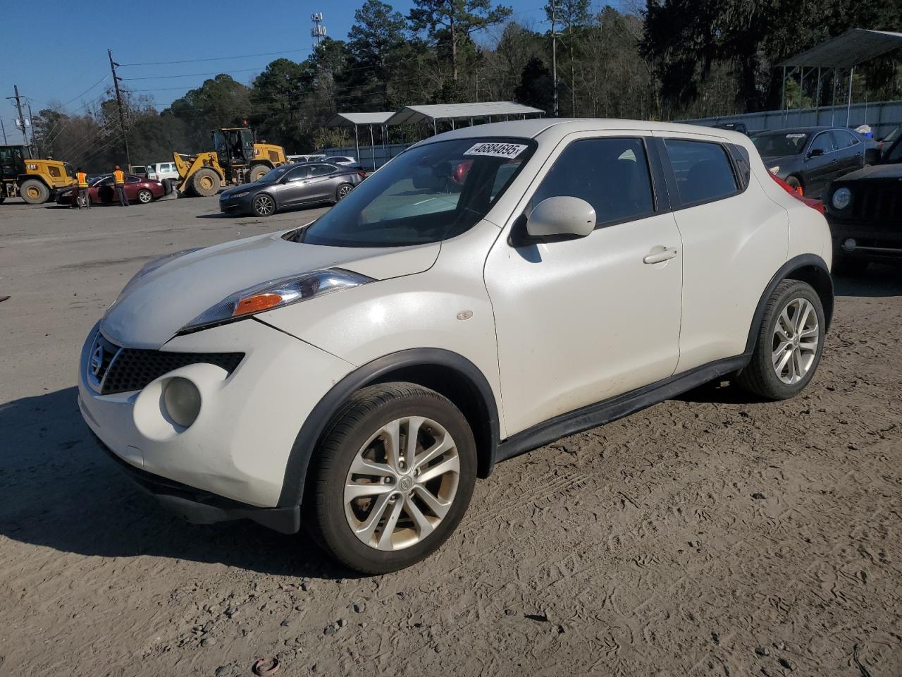 NISSAN JUKE S 2013