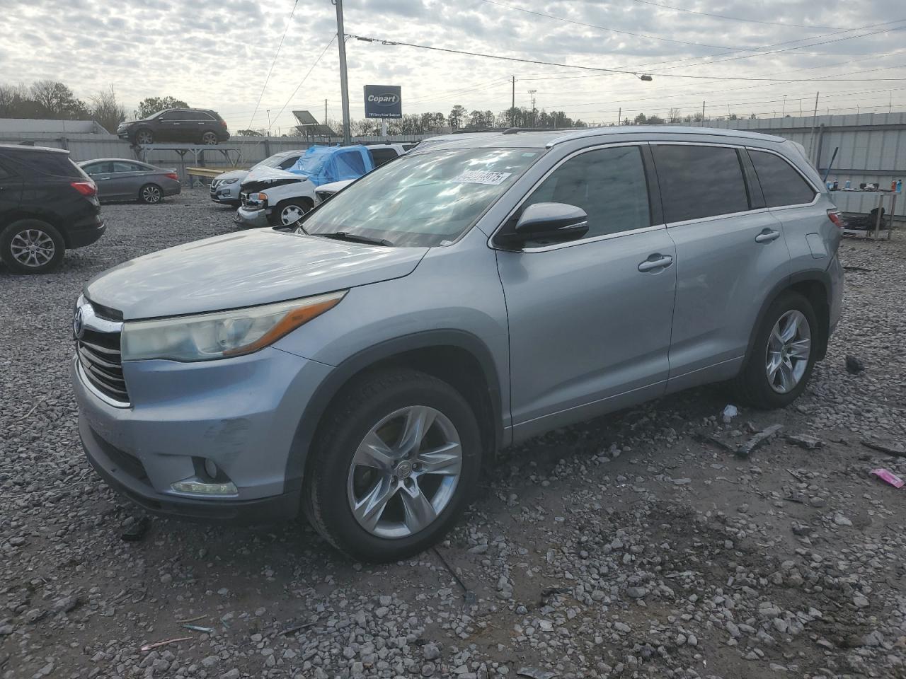 TOYOTA HIGHLANDER 2014