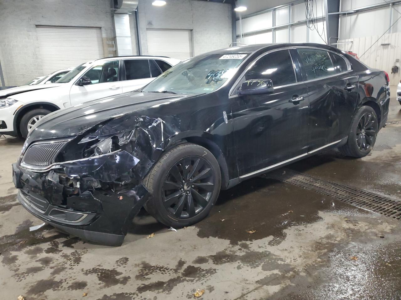 LINCOLN MKS 2015