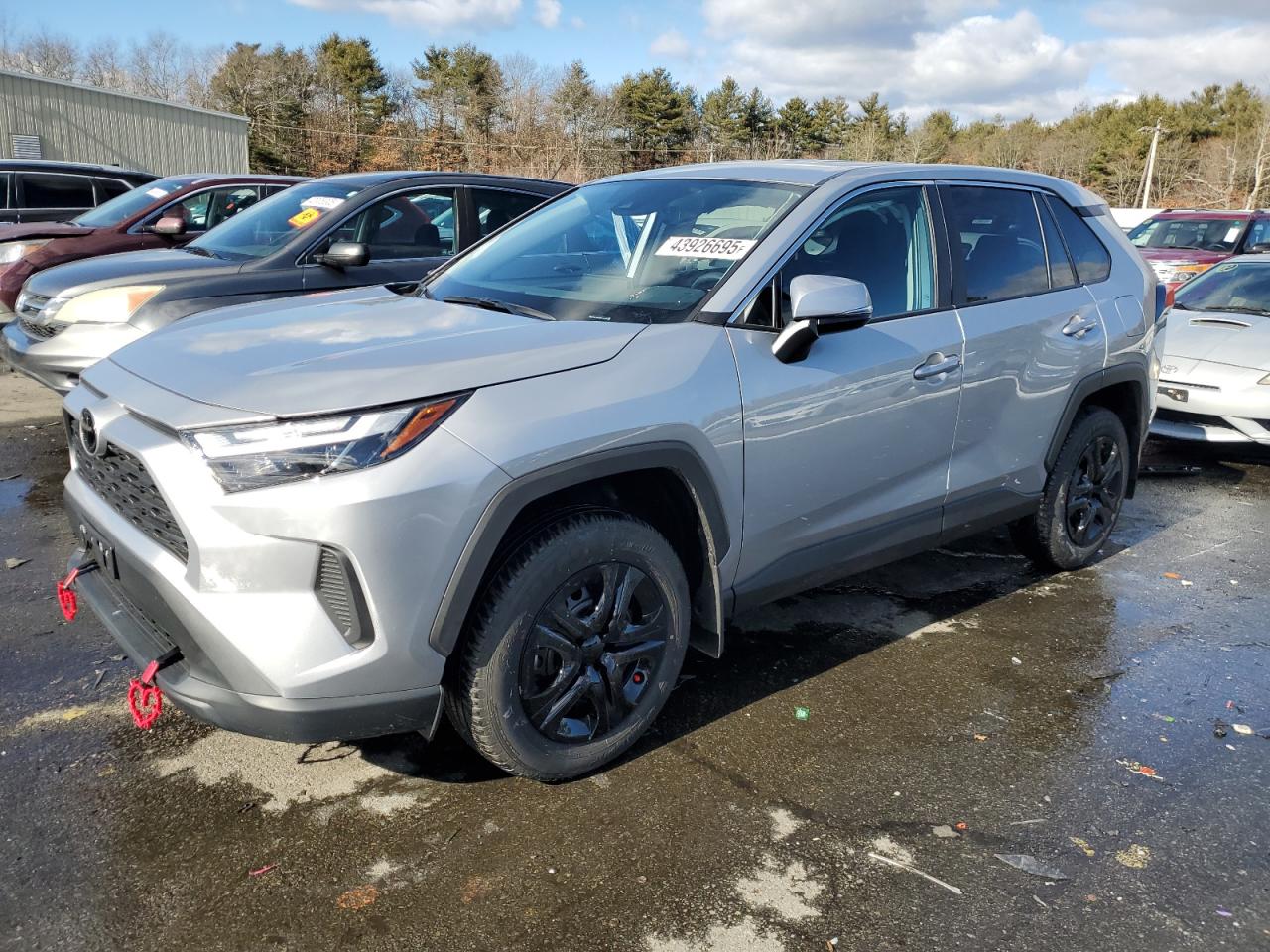 TOYOTA RAV4 LE 2024