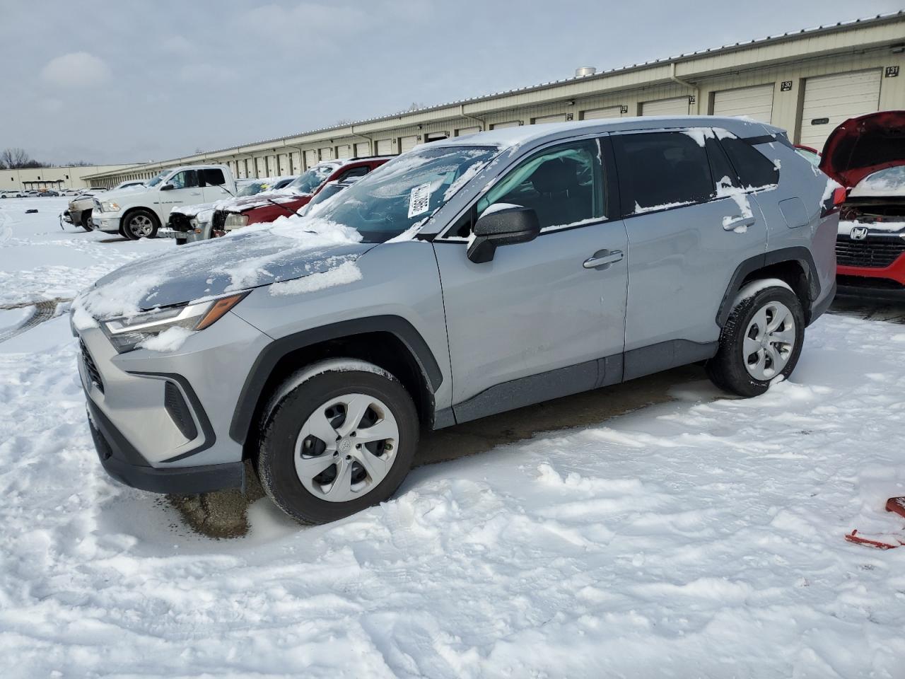 TOYOTA RAV4 LE 2023