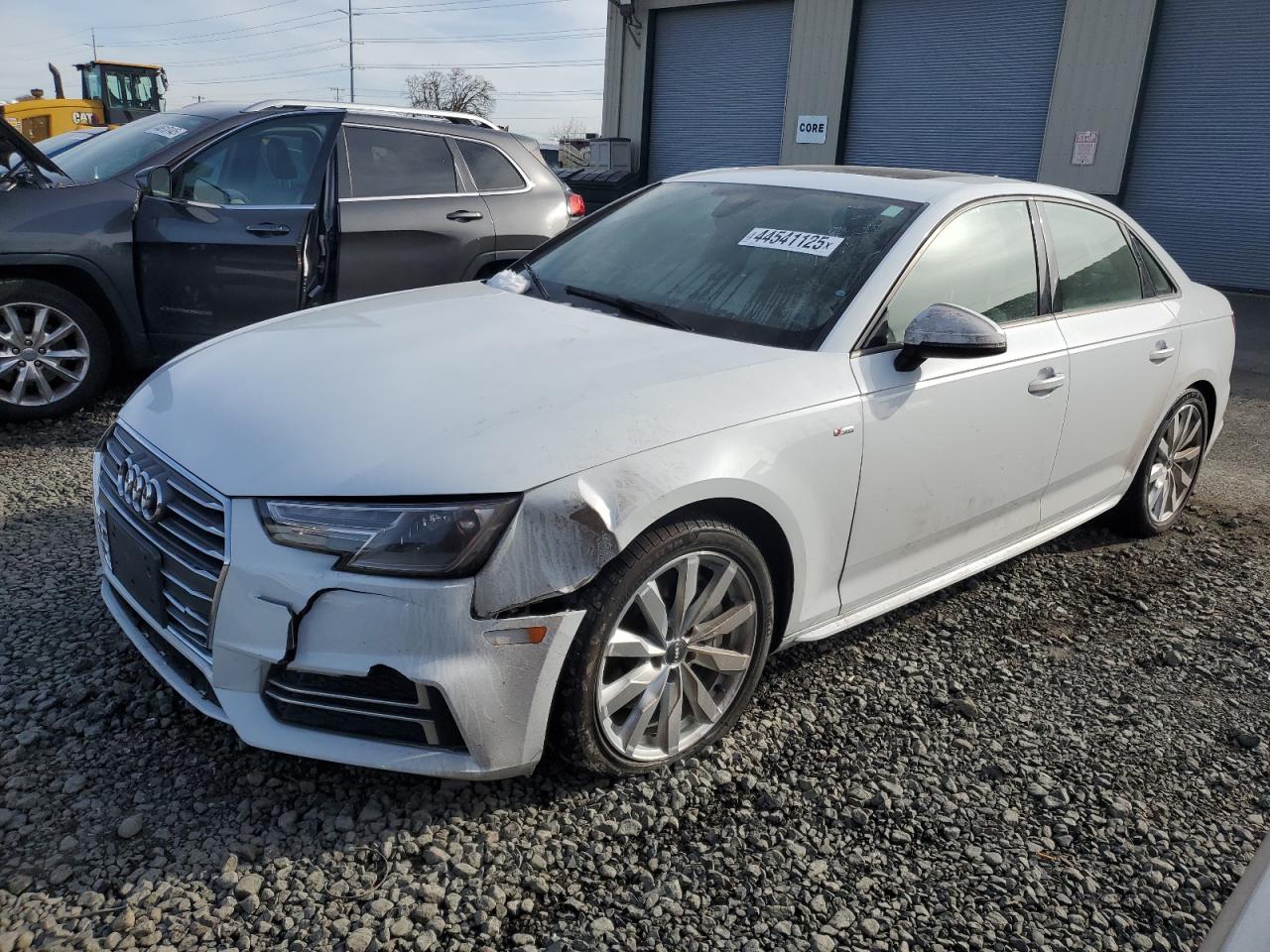 AUDI A4 PREMIUM 2018