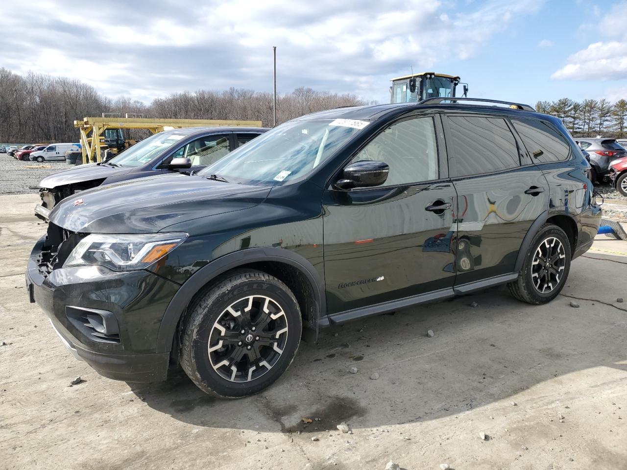 NISSAN PATHFINDER 2019