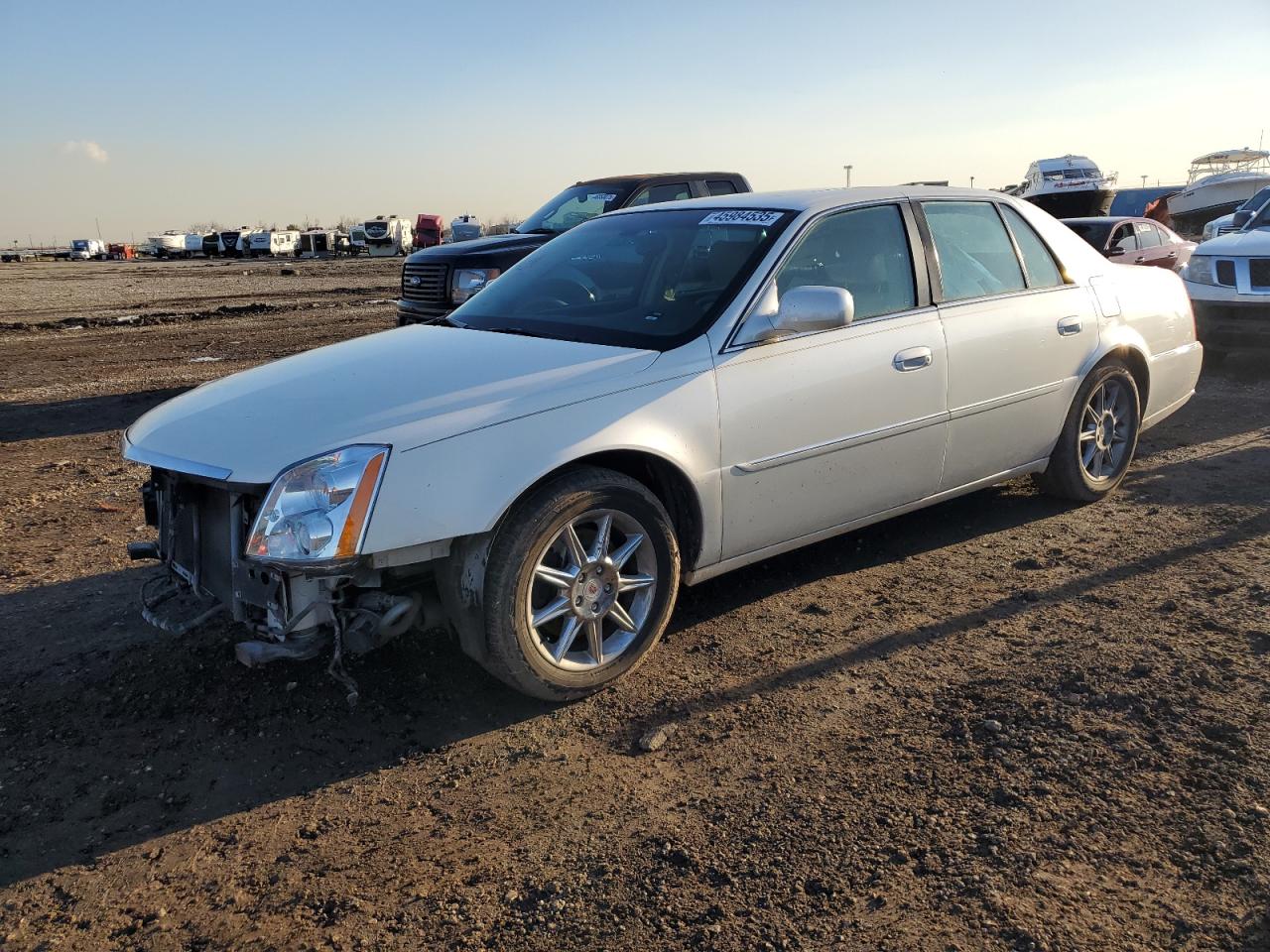 CADILLAC DTS LUXURY 2011