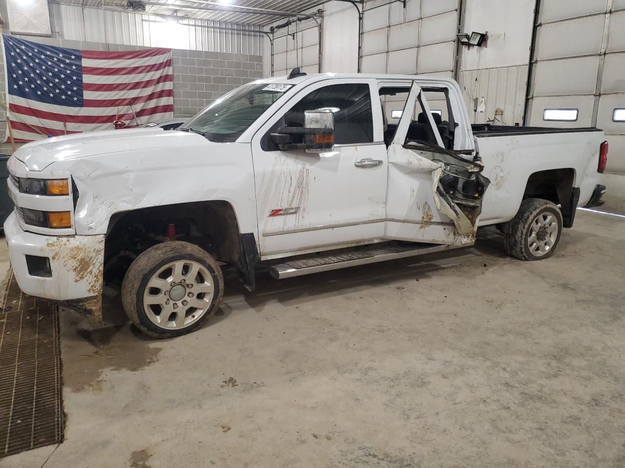 CHEVROLET SILVERADO 2018