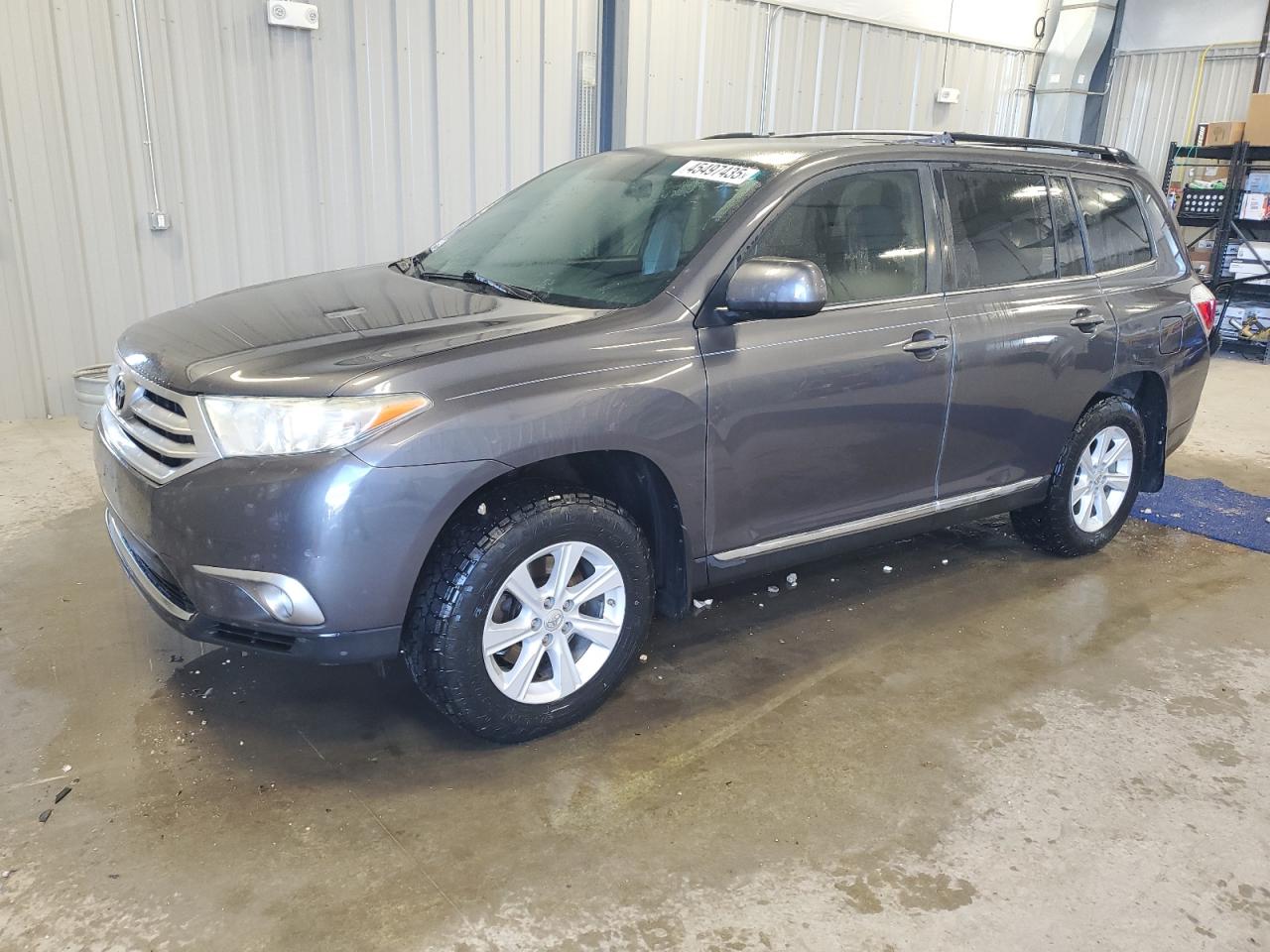 TOYOTA HIGHLANDER 2013